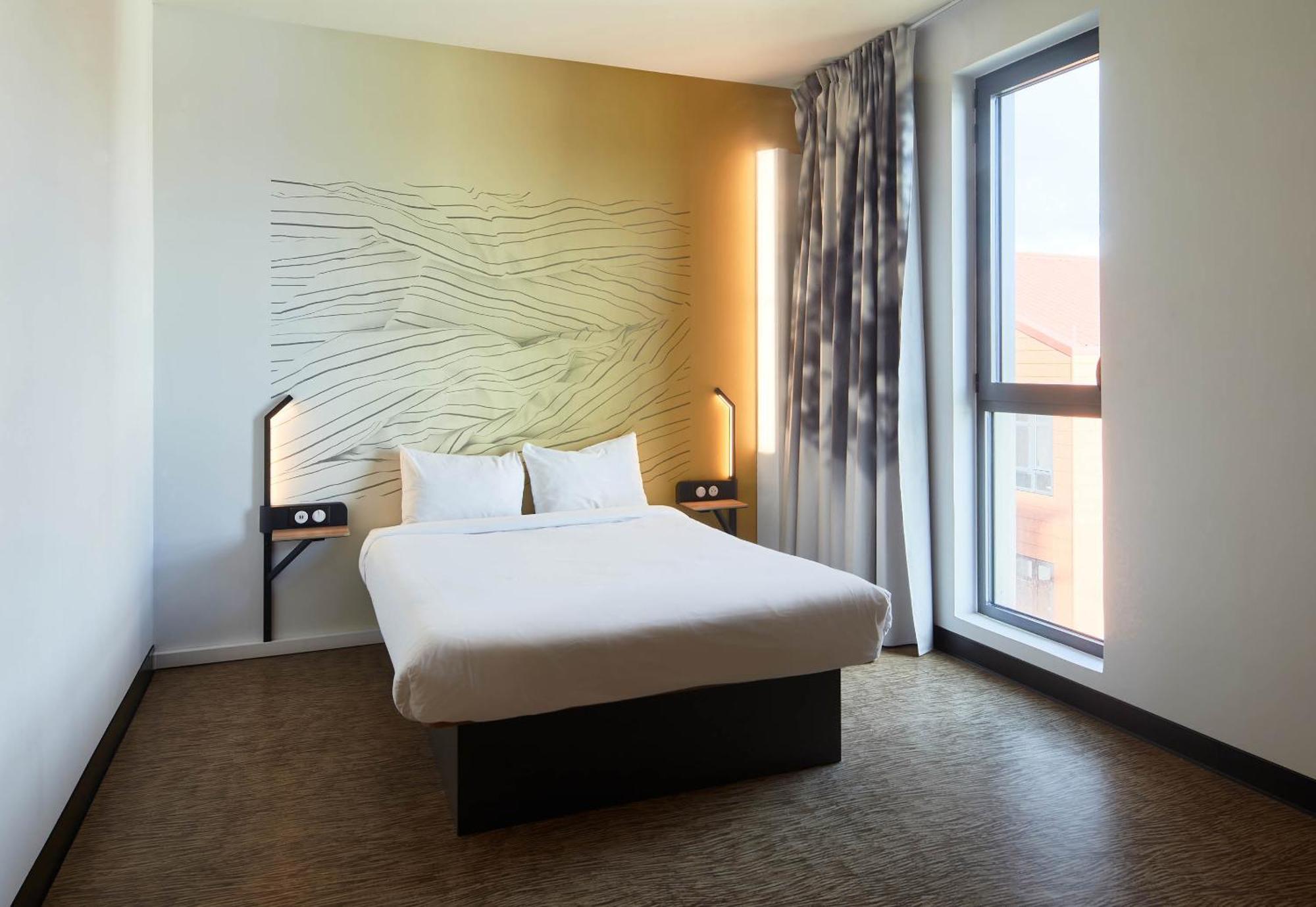 B&B HOTEL Argenteuil 3*